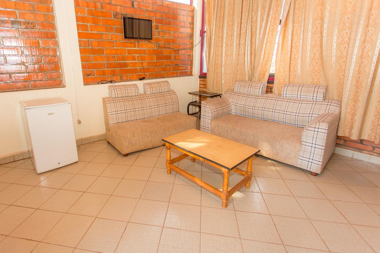 Heart Land Hotel Kigali Eksteriør billede