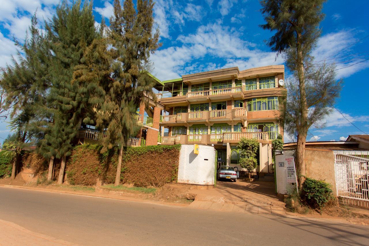 Heart Land Hotel Kigali Eksteriør billede